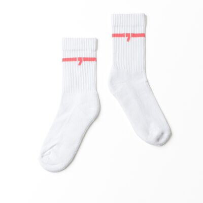 Weiße und rosa Sportsocken