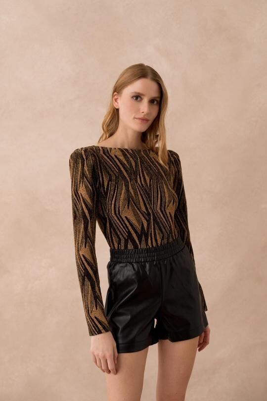 Top ZEBRE L013