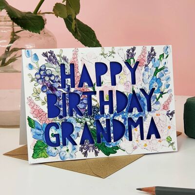 Biglietto di auguri di buon compleanno con carta tagliata della nonna