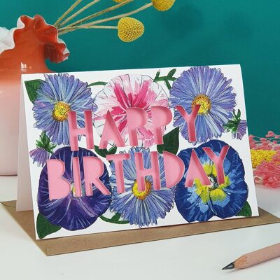 Tarjeta de cumpleaños con corte de papel de flor de nacimiento de agosto