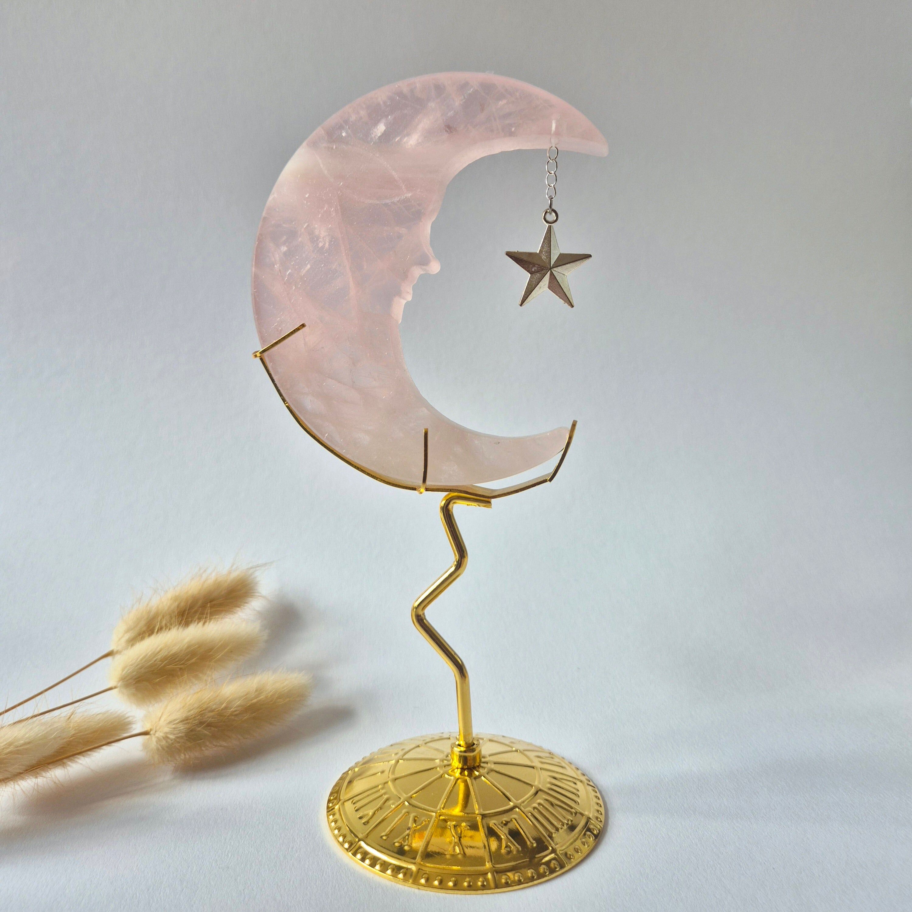 Rozenkwarts Maan op Goudkleurige Standaard – 10cm - Edelsteen Gezicht Gravure Spiritueel Interieur