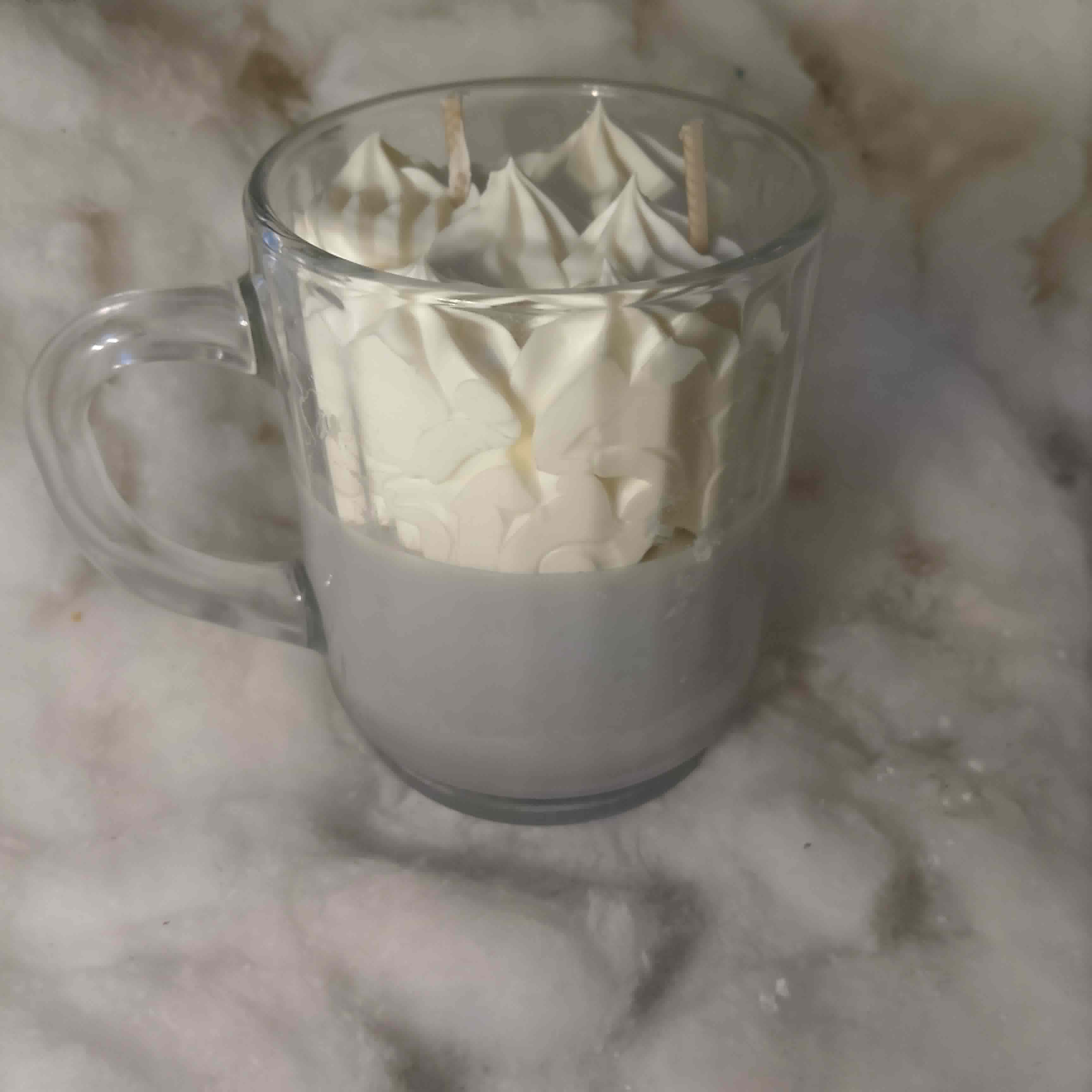 Scented candle, floral fragrance, 180g