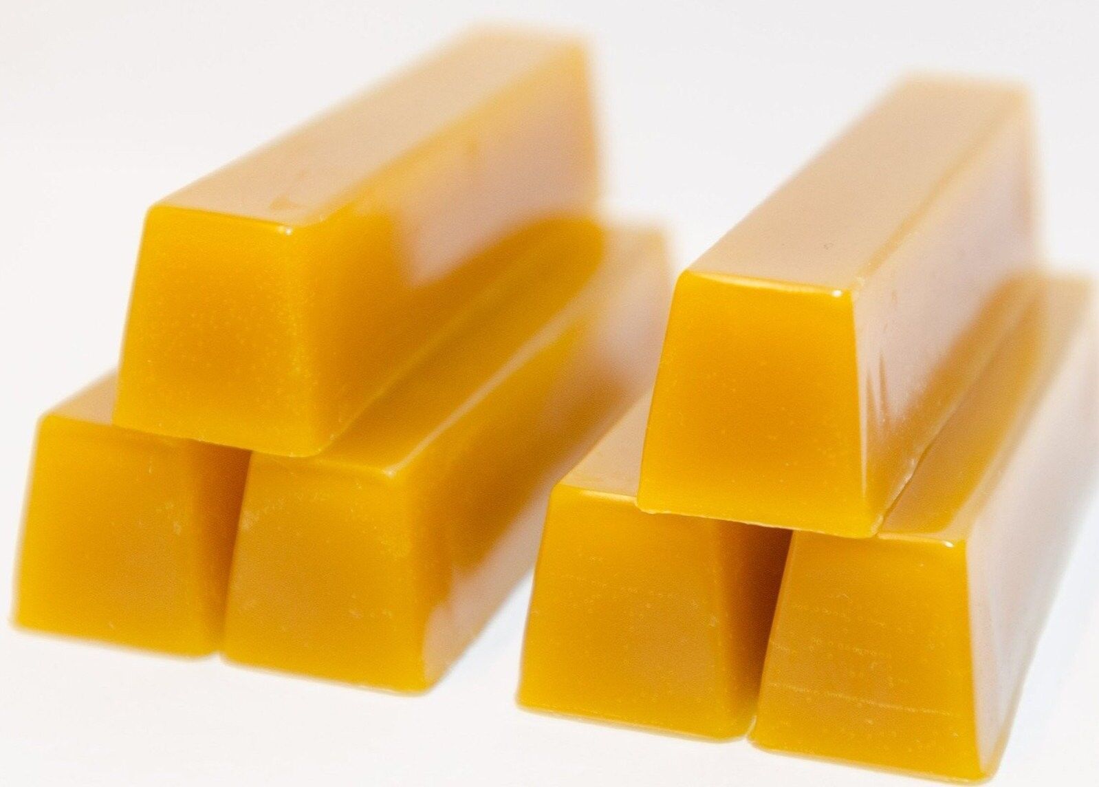 Buy wholesale Beeswax Ingots 1kg