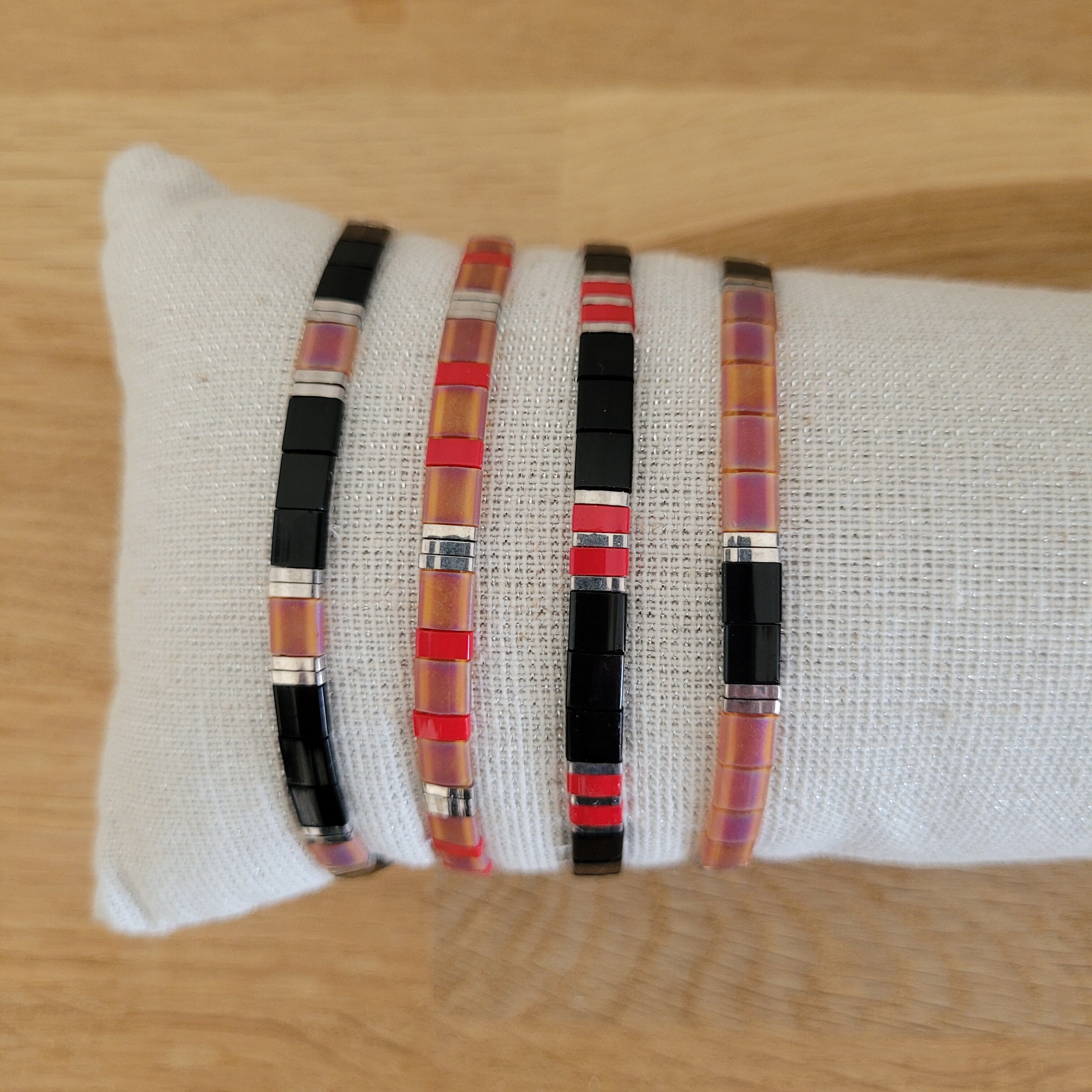 TILA Homme ou grande taille - 4 bracelets - noir et Topaz