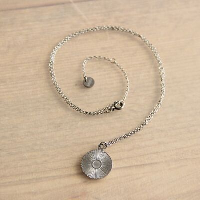 FW218: Stainless steel fine chain with round fantasy charm - silver