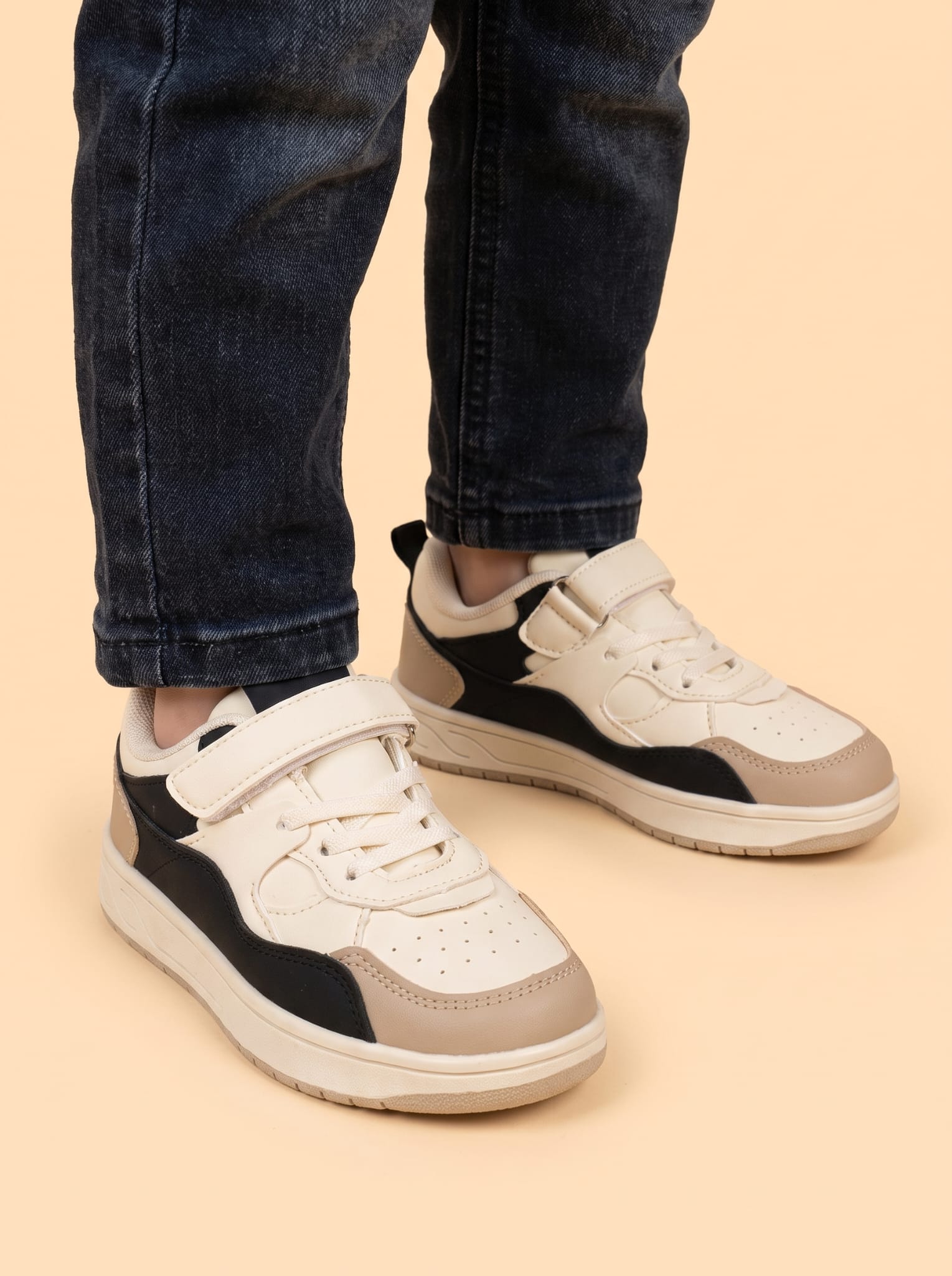 BK266 - Zapatillas deportivas para niños