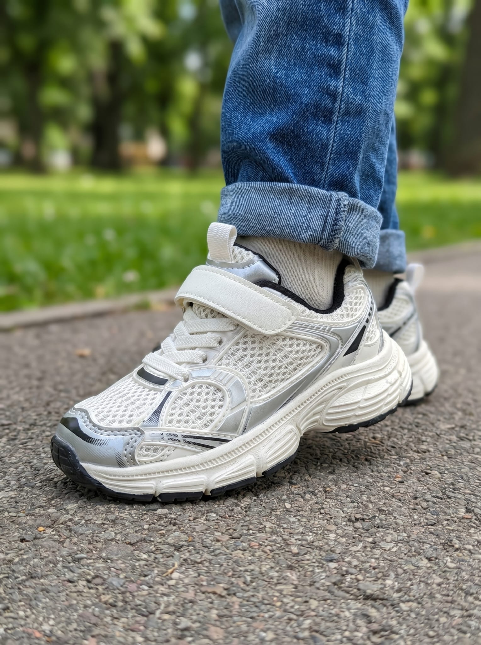 BK223 - Zapatillas deportivas para niños