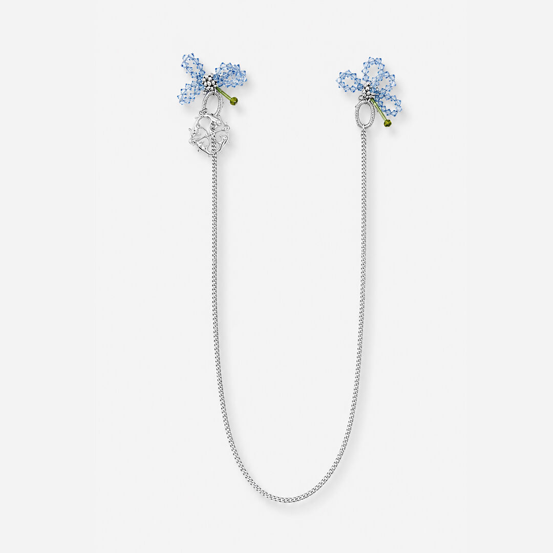 Boucles d'oreilles fleurs bleues en perles et cristaux avec chaine - Aster Blua Diop