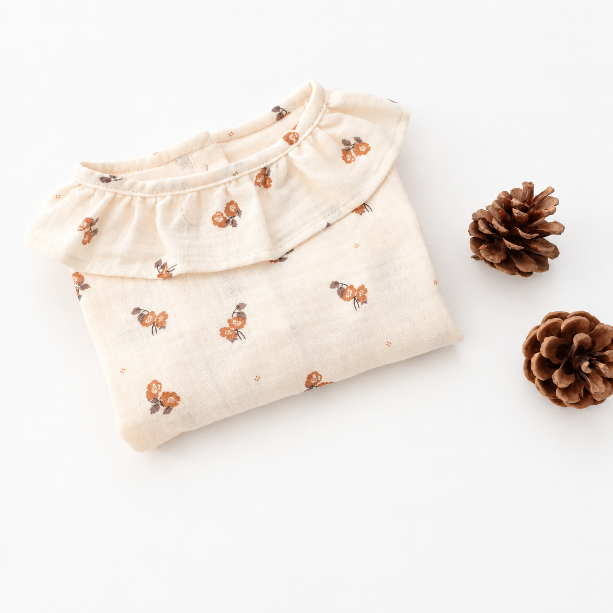 CAMEL FLORAL BLOUSE