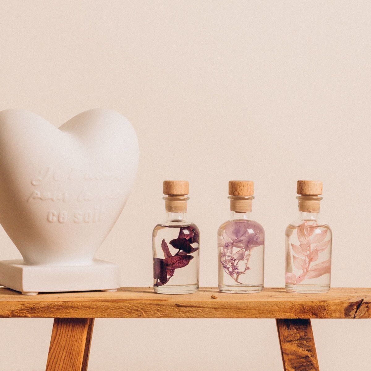 L'Herbarium de Théophile - Le triptyque plantes immergées H10 – Eucalyptus violet + Ruscus rose + Hortensia Lilas