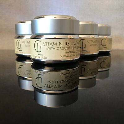 Crema Facial Rejuvenecedora Vitamina 30g