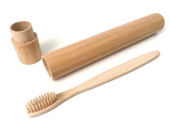 Brosse à dents en bambou avec étui en bambou 3