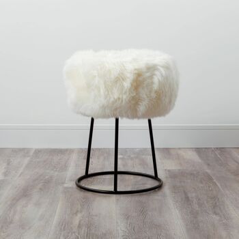 Tabouret en peau de mouton en métal naturel 1