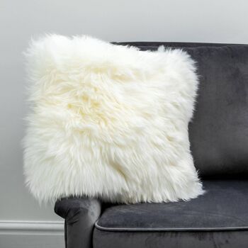 Coussin en peau de mouton naturelle 3