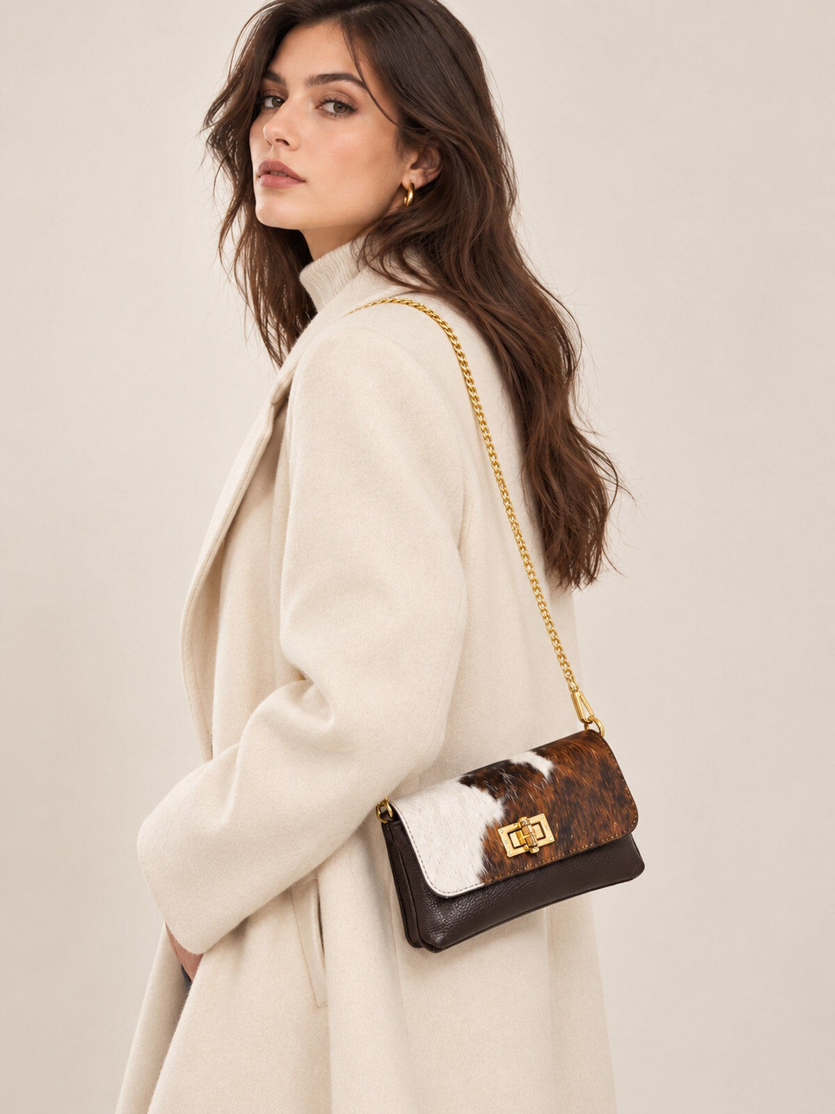 Genuine Leather & Real Fur Chain Crossbody Bag, Made in Italy, art. 112789
