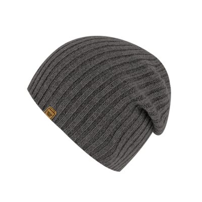 Knitted beanie for made from a wool-cashmere mix