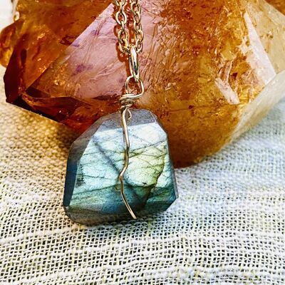 Labradorite Goldfilled Necklace