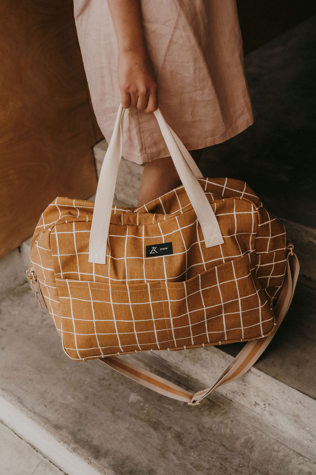 Nomad Wochenendtasche/Wickeltasche – Quadratisch