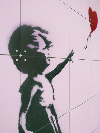 Banksy love icons - L 6