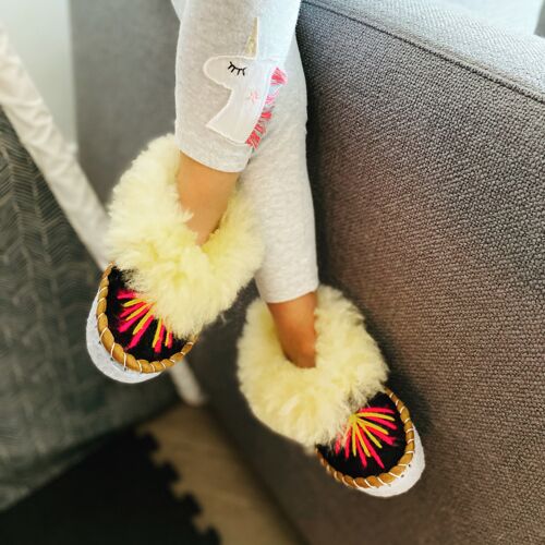 Children's Multicolour Embroidered Slippers