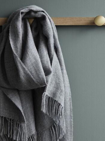 Foulard voyageur (mélange gris clair/ivoire) 1