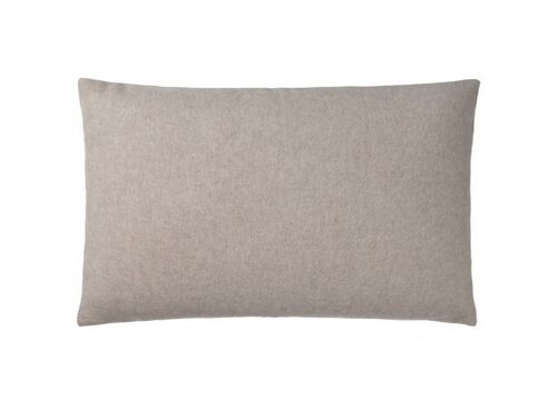 Classic cushion (beige) 40x60cm