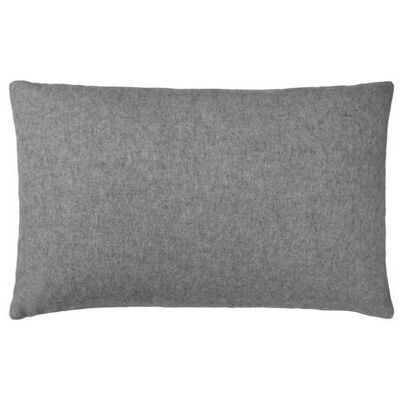 Classic cushion (light grey) 40x60cm