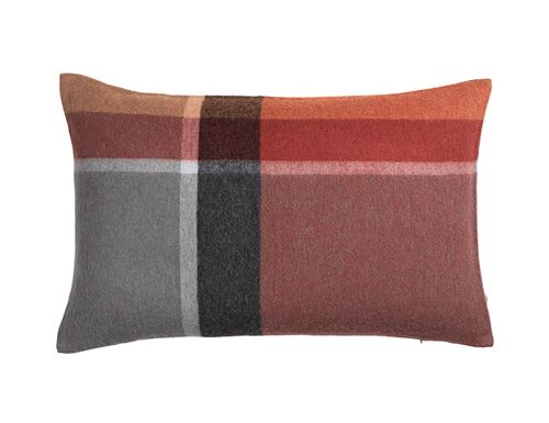 Manhattan cushion(terracot/red mag)40x60