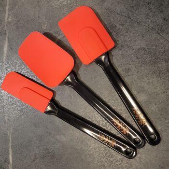 Cuillère spatule avec imprimé Kurbits, tête rouge/tige noire 4