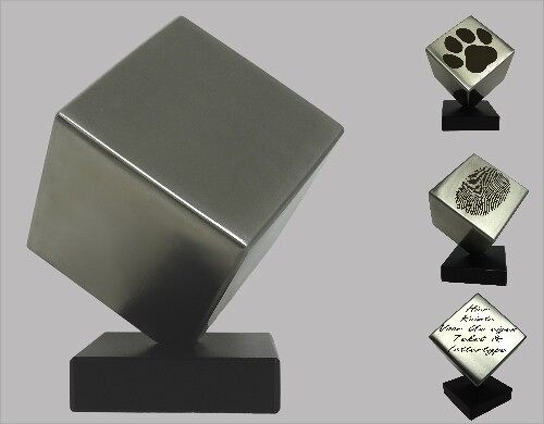 RVS urn met lasergravure (0,5L) - hondepootje