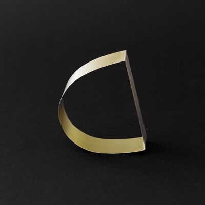 MOON - Bracciale contemporaneo ed elegante, realizzato a mano in ottone