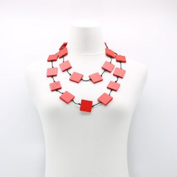 Collier de perles carrées en bois recyclé - Long - Rouge 2