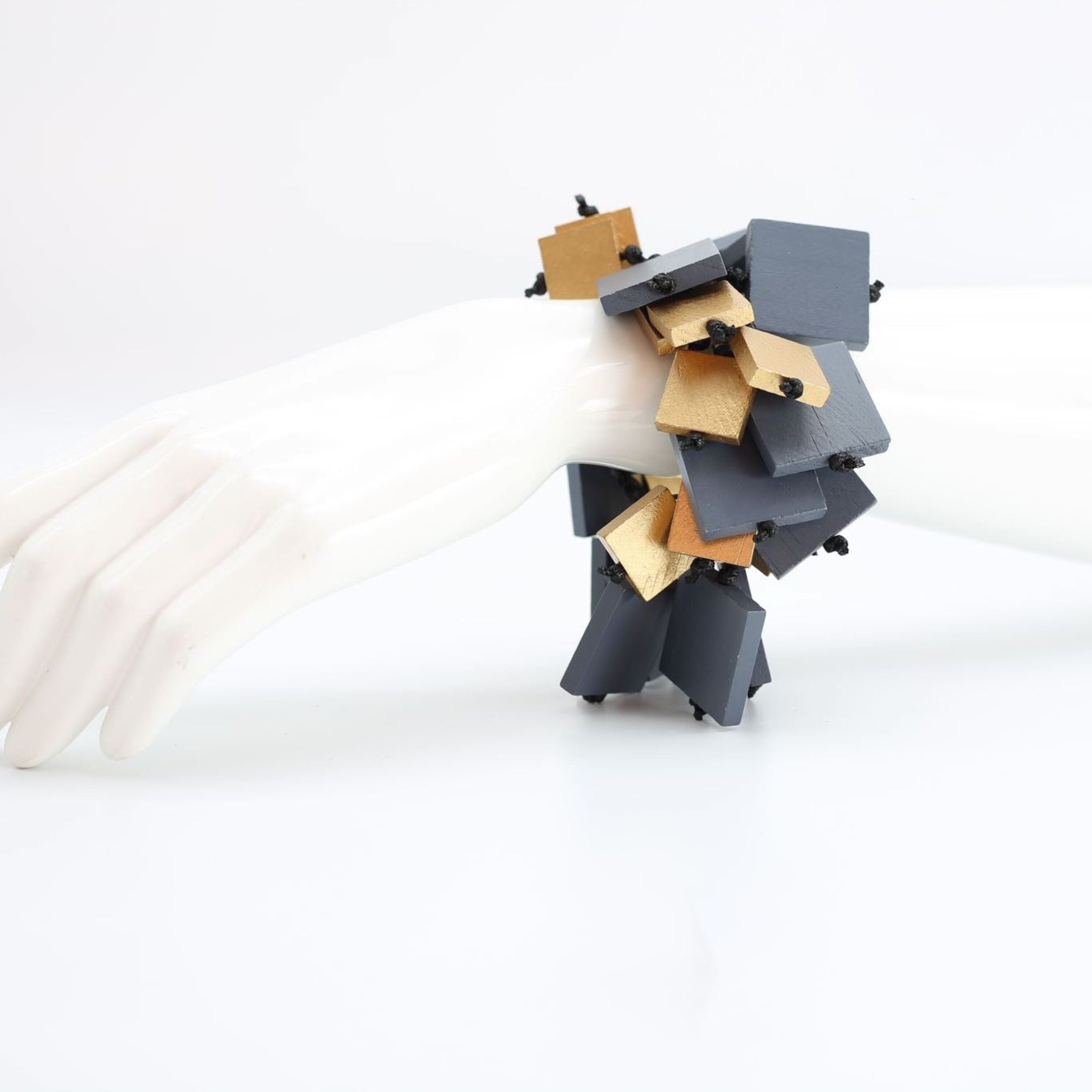 Cuadrados en pulsera elástica - Dorado / Gris