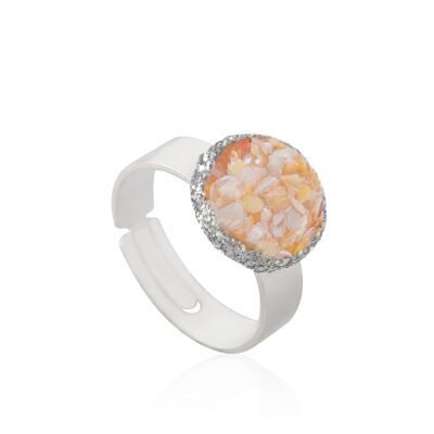 Soft silver ring with pink mother-of-pearl