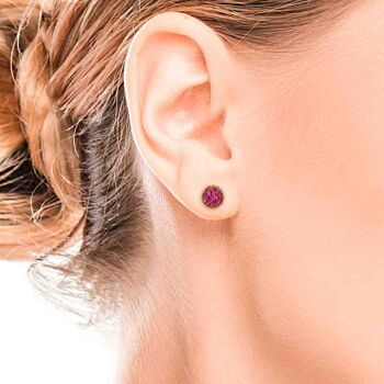 Boucles d'oreilles dormeuses bougainvilliers en or de taille moyenne avec nacre violette 2