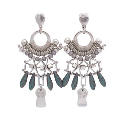 Boucles d'oreilles tendance INZA argentées ornées de perles de cristal et de pendentifs