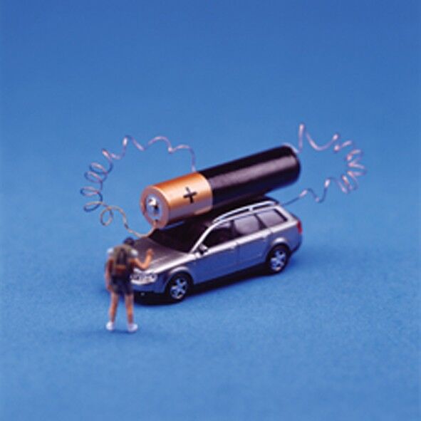 Carta bianca per auto elettrica