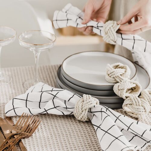 B&W Geo Single Napkin