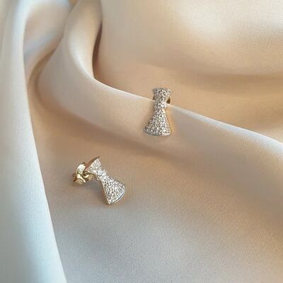 Aziza Stud earrings