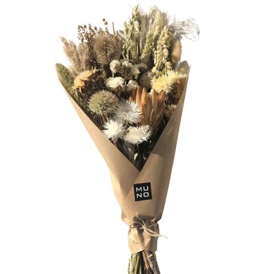 Bouquet of dried flowers in natural tones