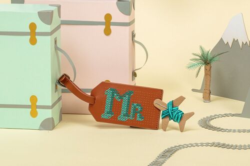 Stitch Your Initials Luggage tag Kit - Brown leather