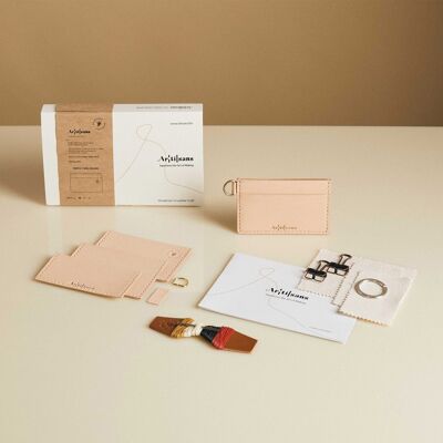 Simple Cardholder-Leather DIY Kit, Personally Crafted-Experience in a Box, Unique Gift - Natural