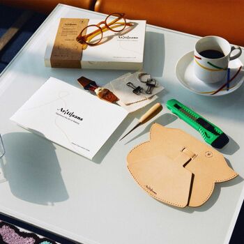 Étui à lunettes - Kit de bricolage en cuir de qualité supérieure, fabriqué personnellement, Expérience dans une boîte - Tan 3