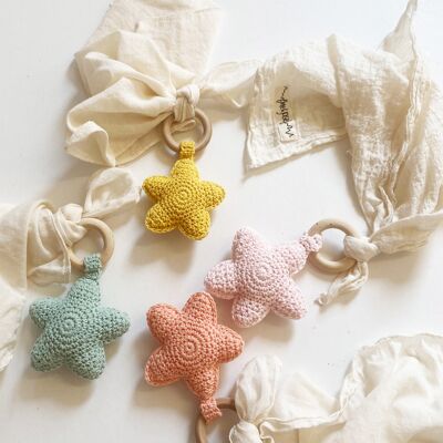 Clutching toy crochet star cloth