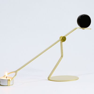 Weihnachtsgeschenk - Rising Balance - dynamischer Kerzenhalter