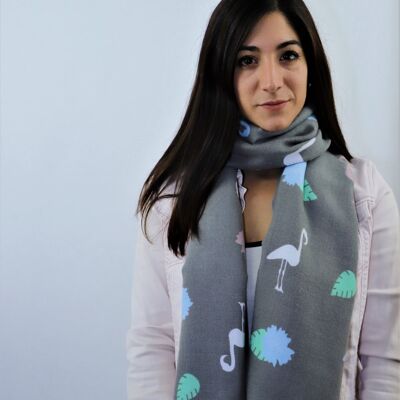 Cuddly soft cotton scarf for women with a flamingo pattern in gray