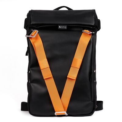 Rucksack + oranger Riemen