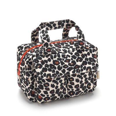 Iris' Carry All Wash Bag in Leopard Tan