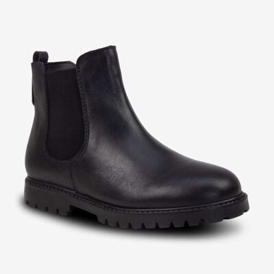 Classic chelsea boots in black