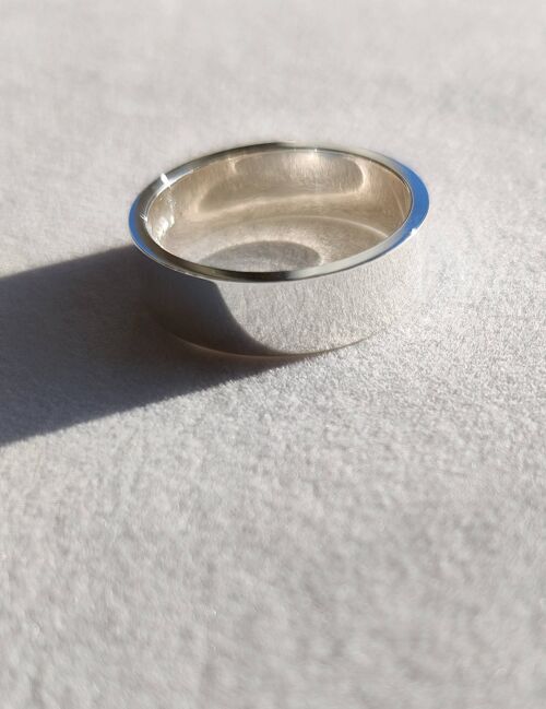Plain Wedding Ring 9 Carat White Gold